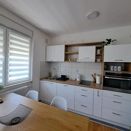 Apartman Iva 皮罗特 外观 照片